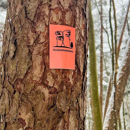 Am Felsenwanderweg *